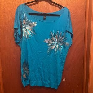 Blue summer sweater, short sleeve, with sequins bursts sz xl